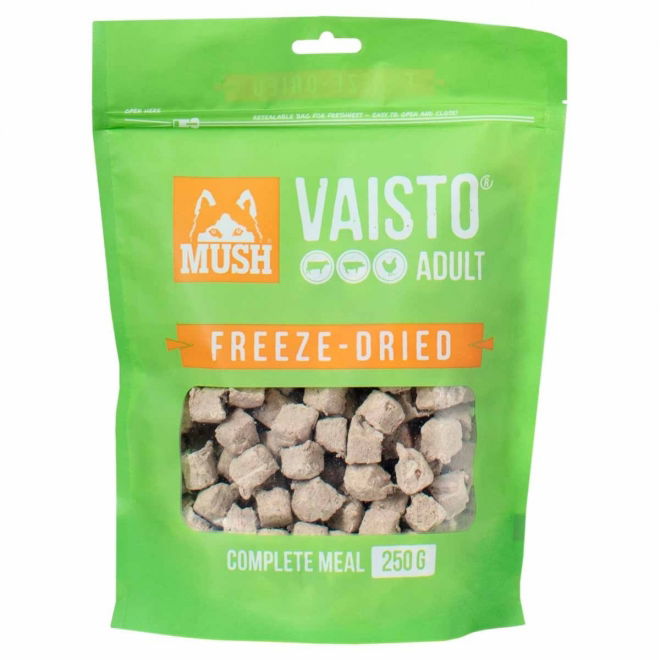 MUSH Vaisto Dog Adult Frysetørket Okse, Gris & Kylling 800 g – ren produktbild av originalforpakningen