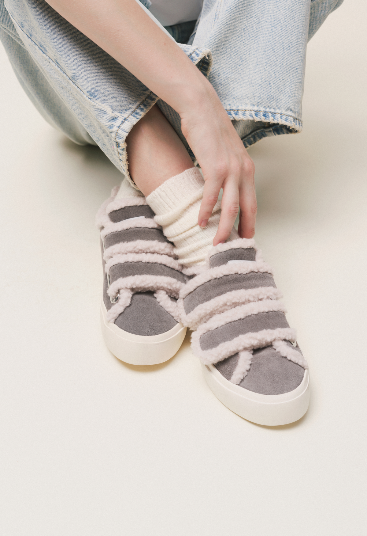 INUIKII Shearling Low Velcro damesko
