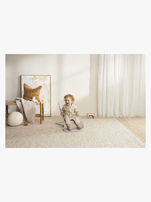 BabyBjörn Bliss Babysitter Vevd Mélange, lys beige