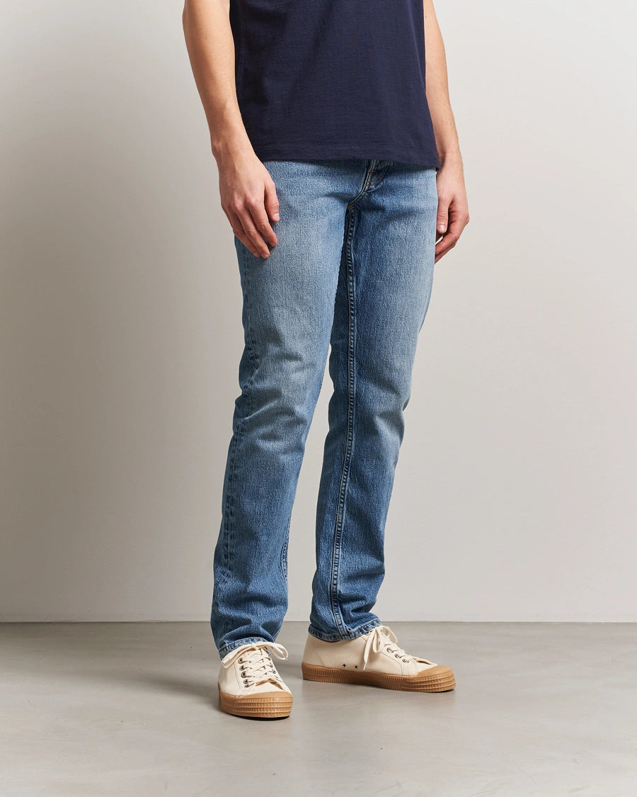 Nudie Jeans Solid Ollie Jeans – Worn Vintage – Worn Vintage