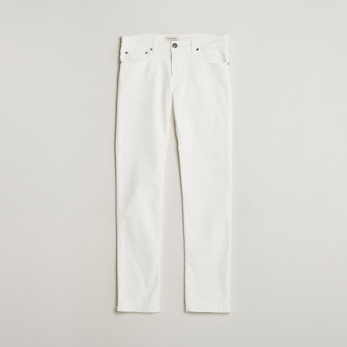 Jacob Cohën Bard Slim Fit Bull-stretchjeans – hvit – produktbilde
