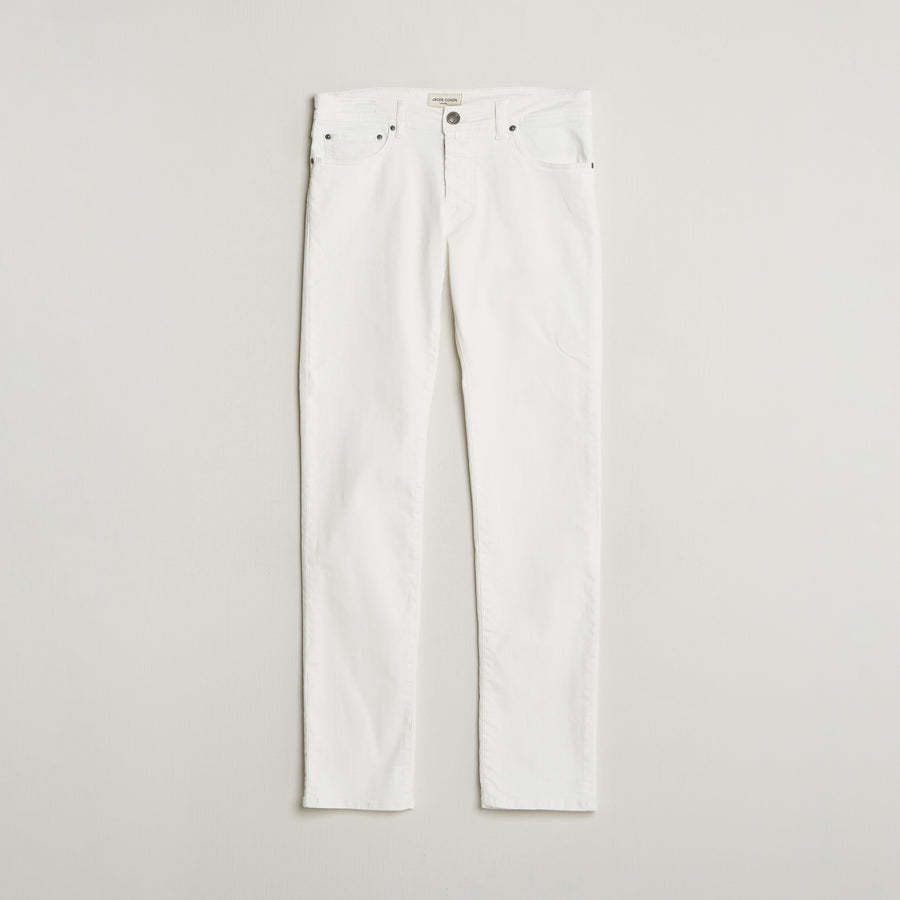 Jacob Cohën Bard Slim Fit Bull-stretchjeans – hvit – produktbilde