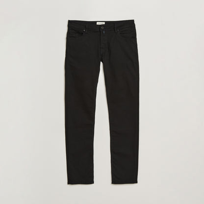 Jacob Cohën Nick Slim Fit stretchjeans Stay Black – skyllesvart – produktbilde