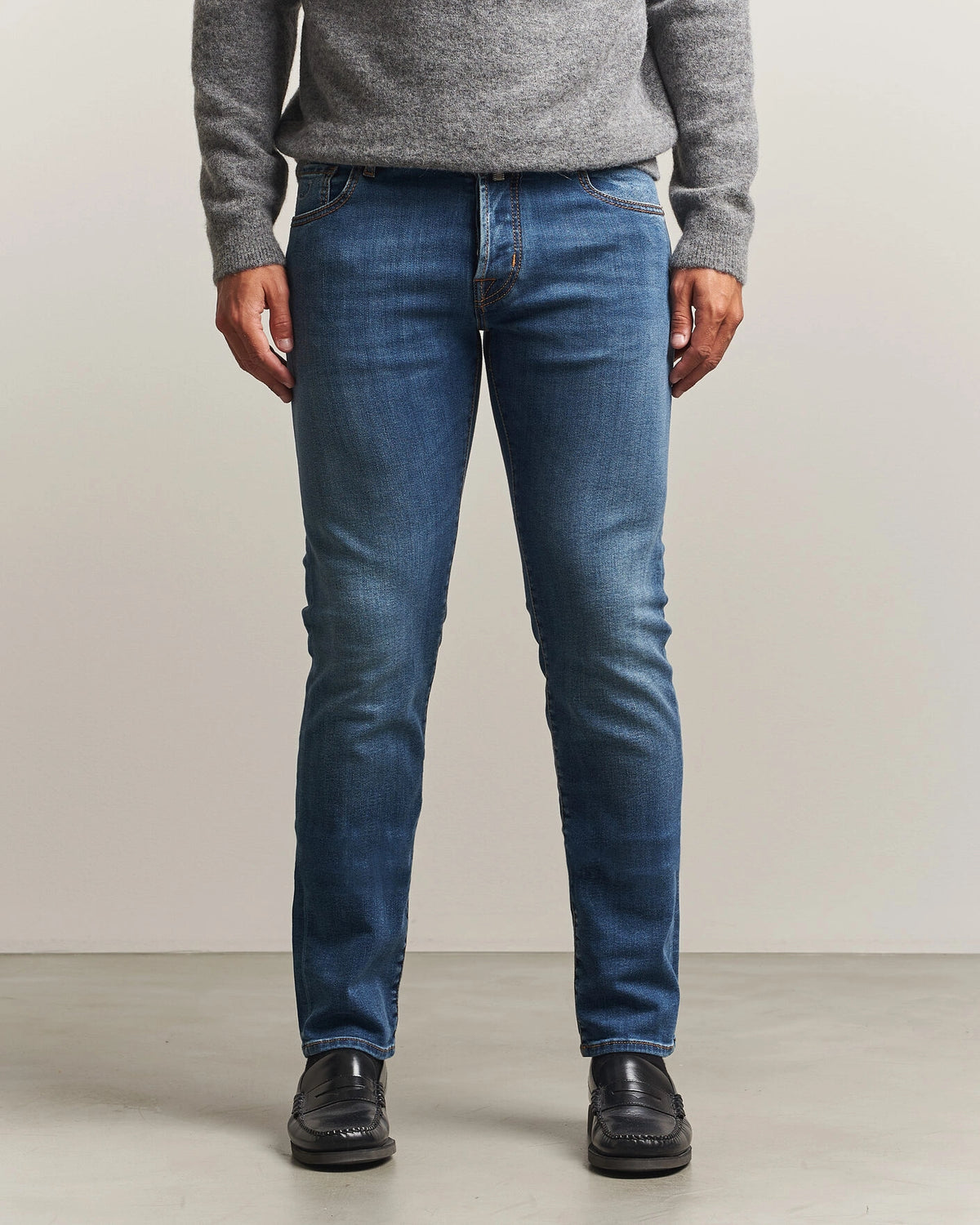 Jacob Cohën Nick F1 Slim Fit stretchjeans – lys blå – detaljbilde 4