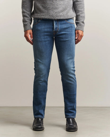 Jacob Cohën Nick F1 Slim Fit stretchjeans – lys blå – detaljbilde 4