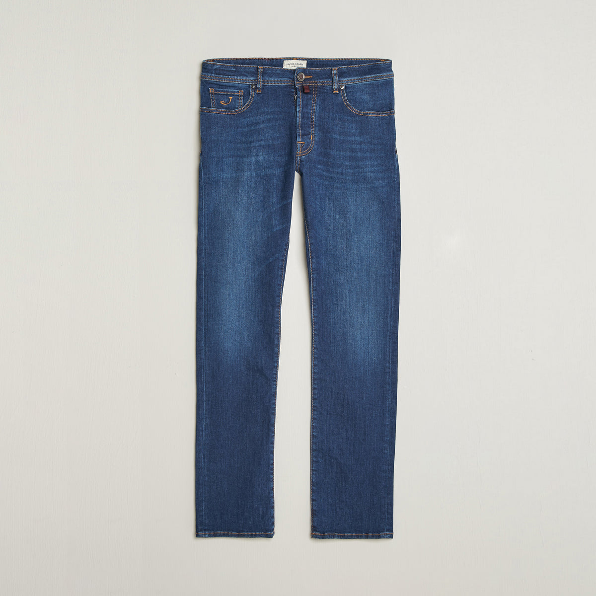 Jacob Cohën Bard Slim Fit vintagevaskede stretchjeans – mellomblå – produktbilde