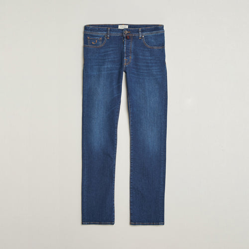 Jacob Cohën Bard Slim Fit vintagevaskede stretchjeans – mellomblå – produktbilde