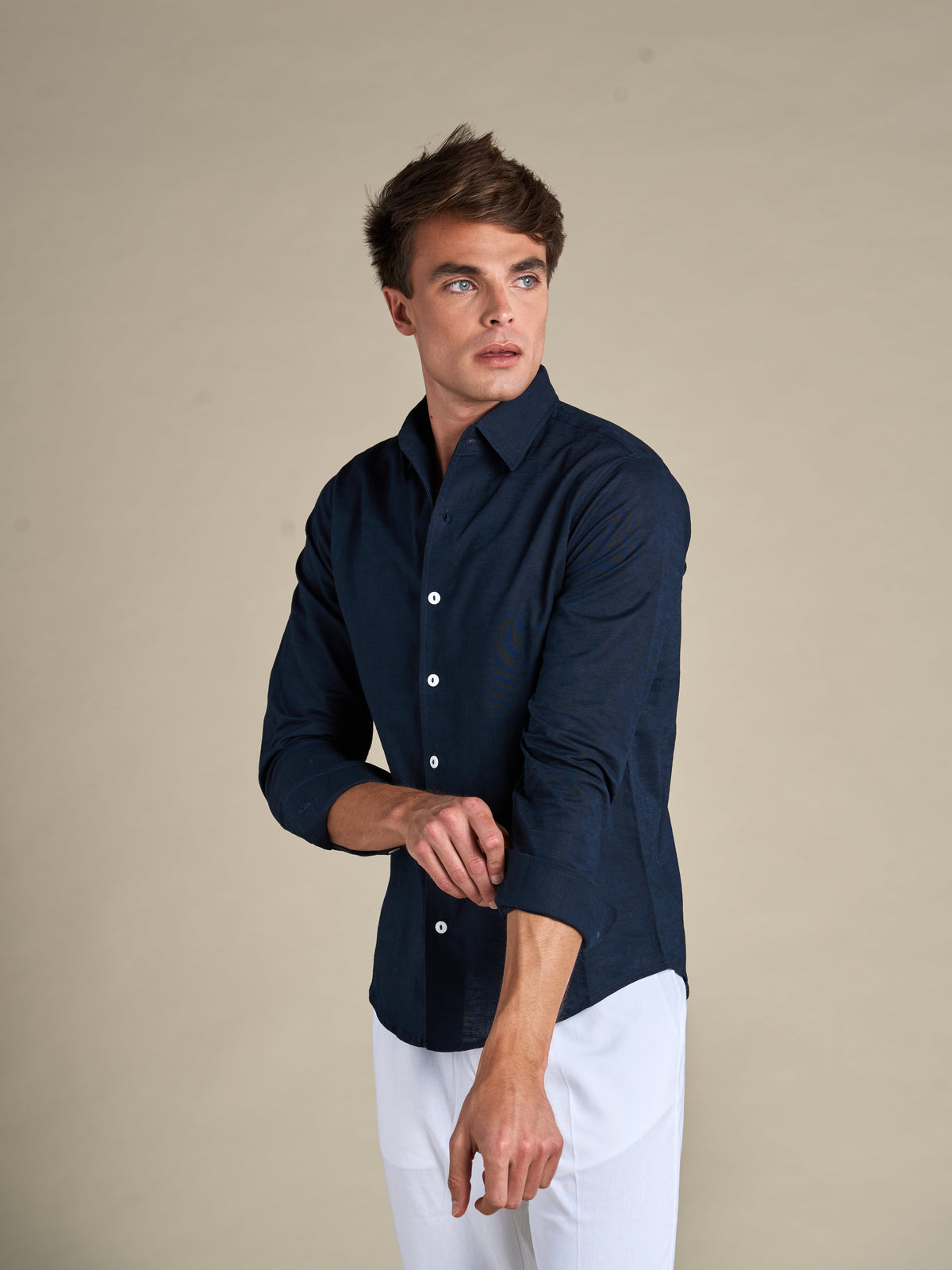 Portofino Linen Shirt | Navy – detaljbilde 5