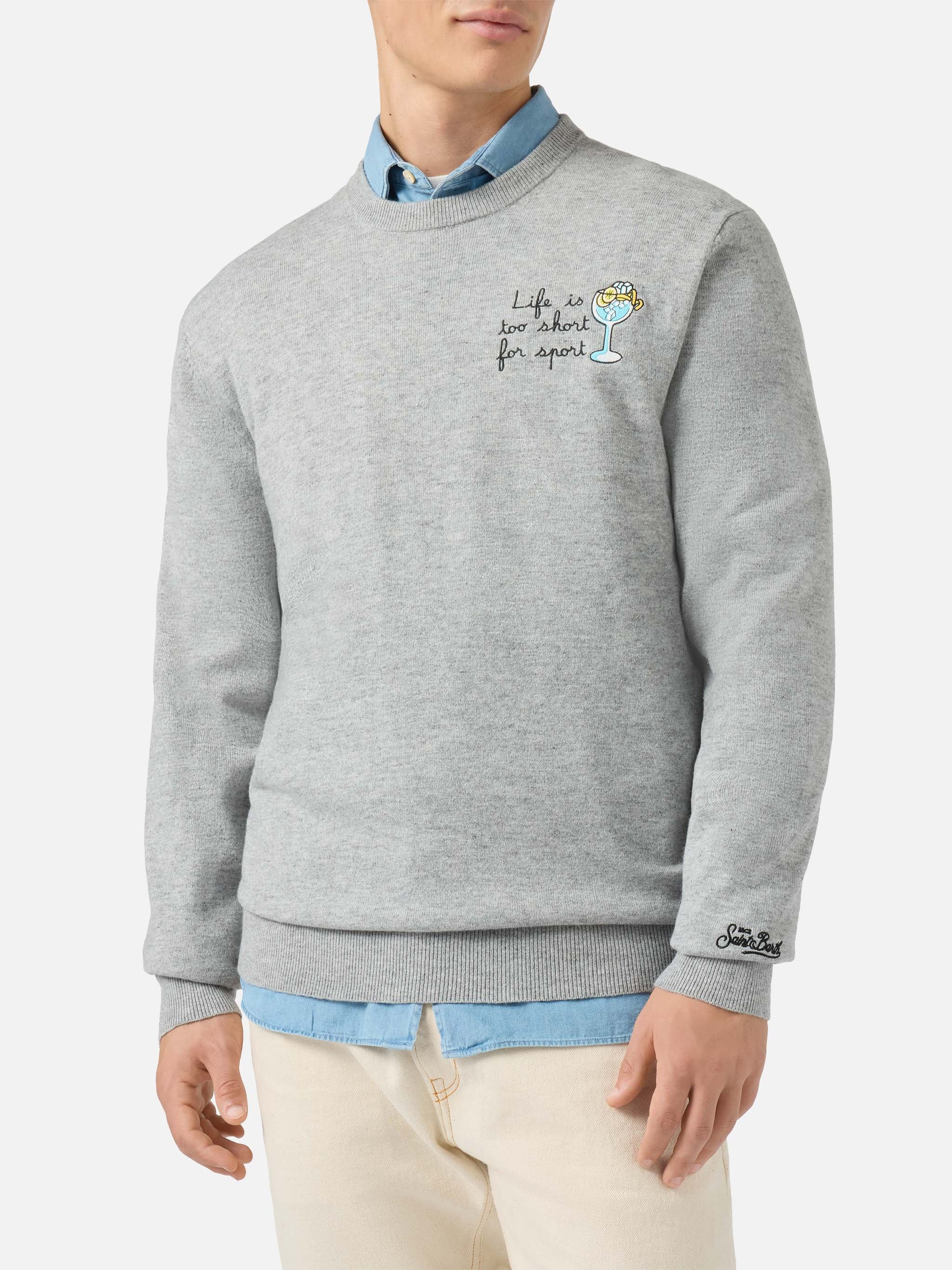 Crewneck-genser Heron Light med broderiet "Life is too short for sport" – offisielt produktbilde 2