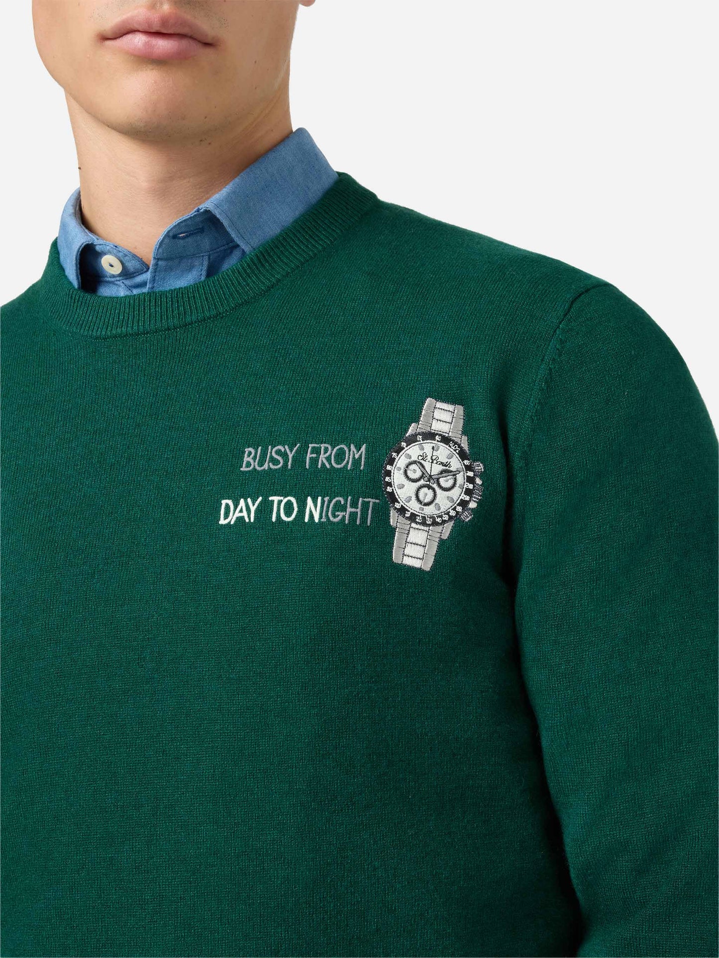 Crewneck-genser Heron Light med "Busy from day to night"-broderi – produktbilde