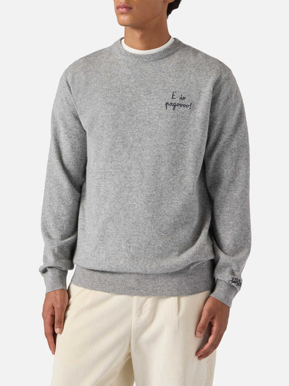 Crewneck-genser Heron Light med "E io pagooo"-broderi | YUPPIES SPECIAL EDITION – offisielt produktbilde 2