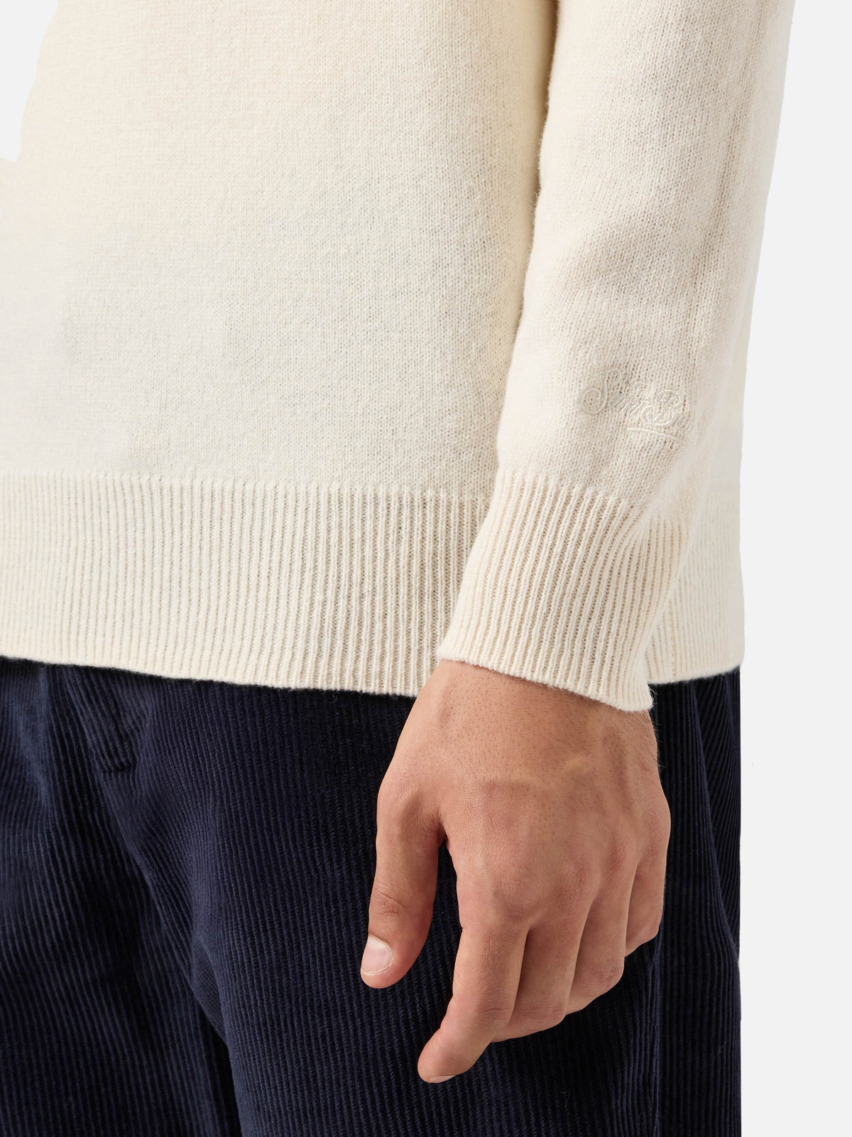 Regent 100% LAMBSWOOL genser i hvit – offisielt produktbilde 4