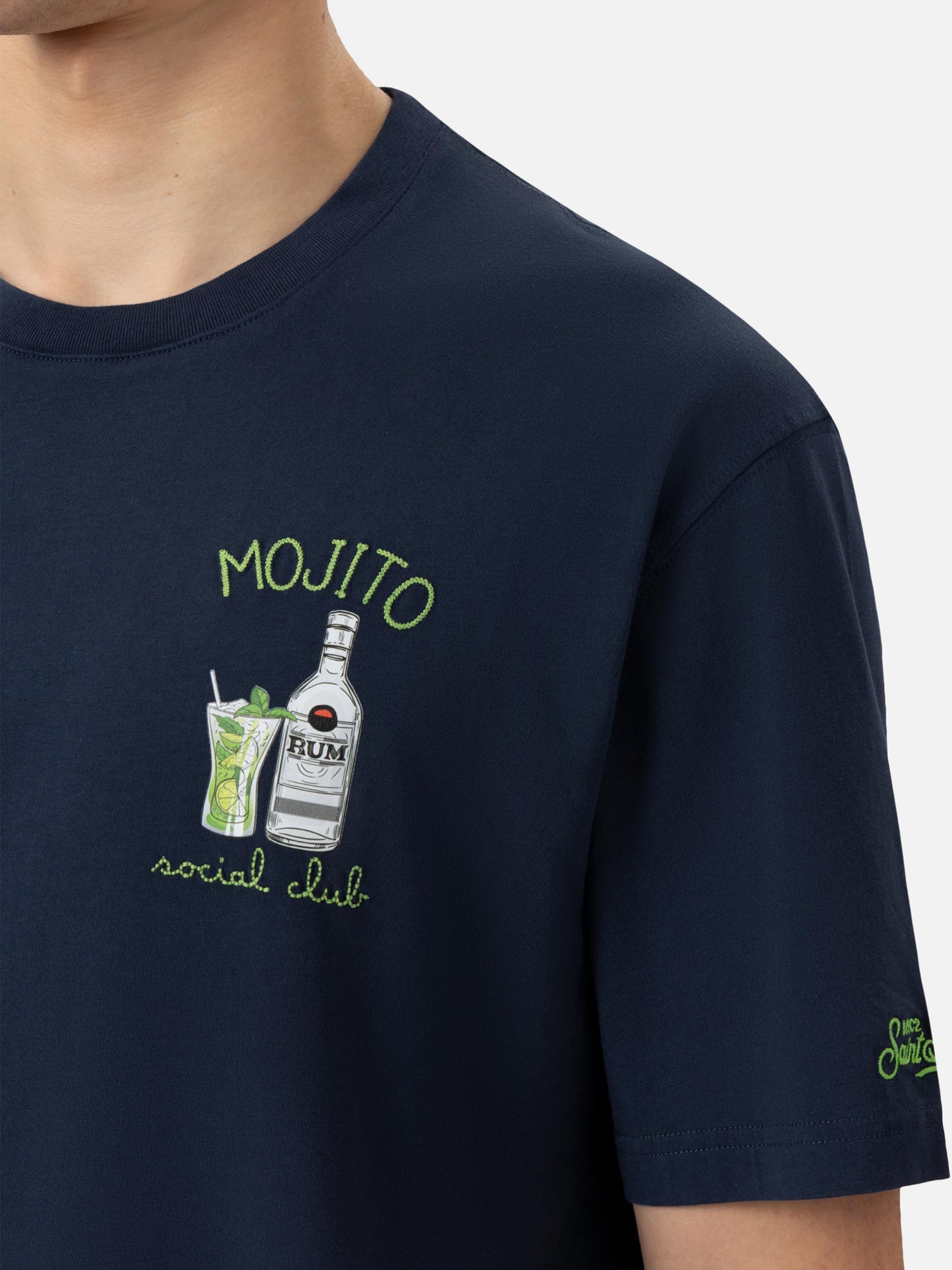 T-skjorte med mojito social club broderi – produktbilde