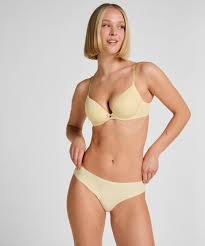 Blonder Brasiliansk truse