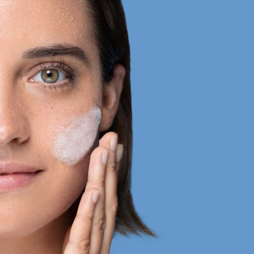 La Roche-Posay Effaclar Cleansing Gel +M 200 ml fra La Roche-Posay – offisielt produktbilde 2