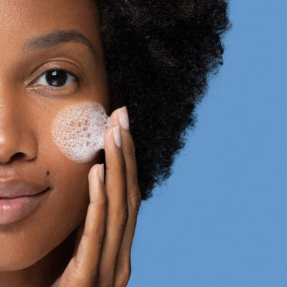 La Roche-Posay Effaclar Cleansing Gel +M 200 ml fra La Roche-Posay – offisielt produktbilde 3